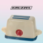 Toaster de jucarie, plastilina de modelat, sucitor, tacamuri, farfurii, alimente, set bucatarie copii